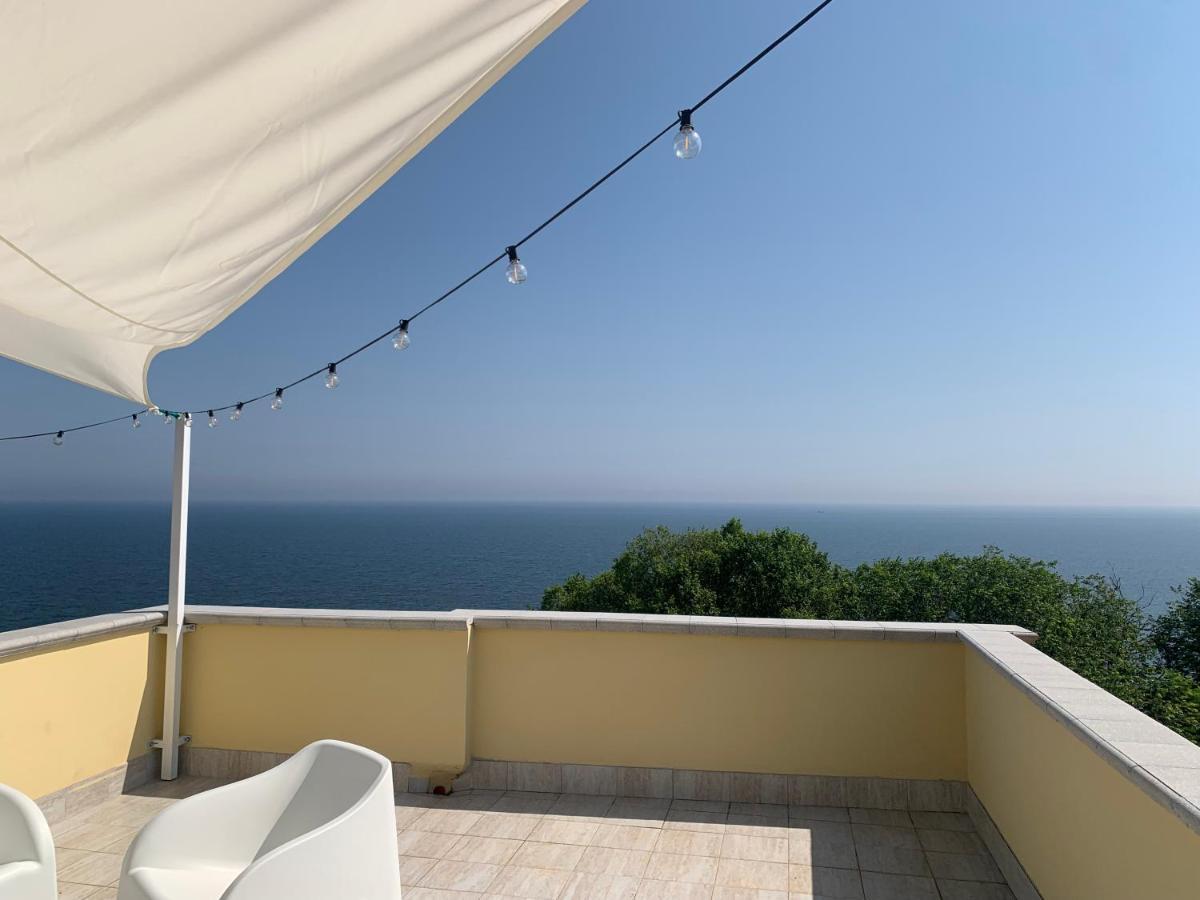Апартаменти Terrazza Sui Trabocchi Маріна-ді-Сан-Віто Екстер'єр фото
